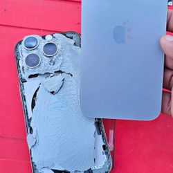 iPhone Backglass Repair 