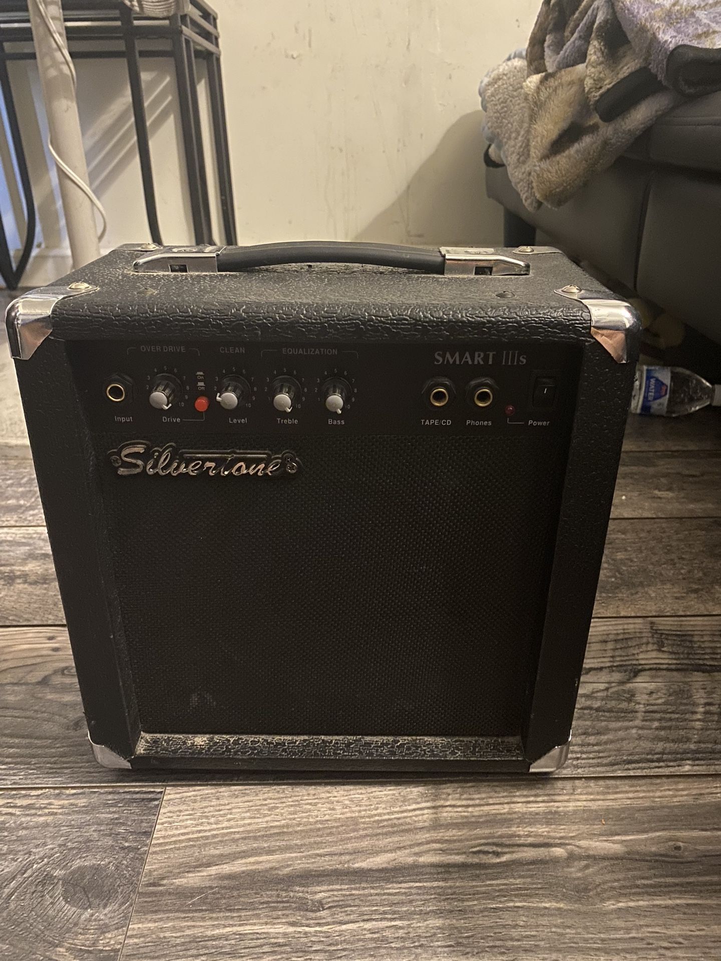 Silvertone SMART IIIS 10W 1x6.5 Guitar Amplifier