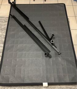 Beauty Rest Queen Box Spring with Universal Frame