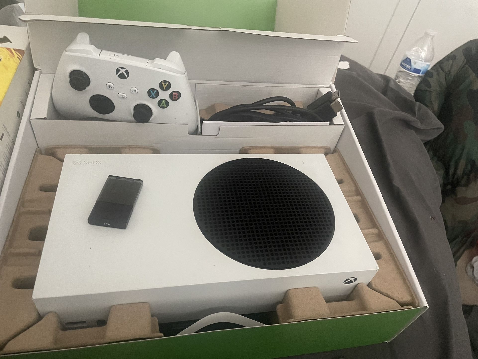Xbox One S