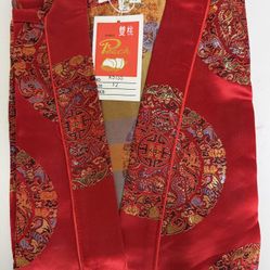 Red embroidered short silk kimono with tie-on belt and two front pockets, size F2 (Small) , new in package.