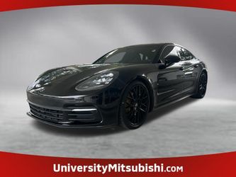 2017 Porsche Panamera