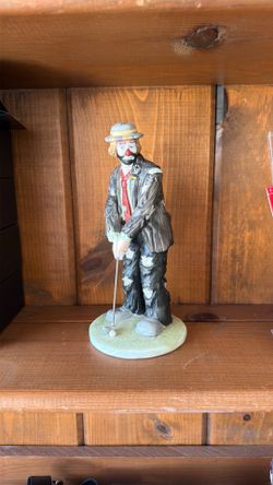 Emmett Kelly Jr Golf Statue