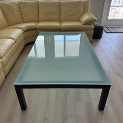 High End Amisco Coffee and End Table 