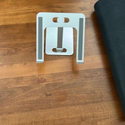Laptop Stand