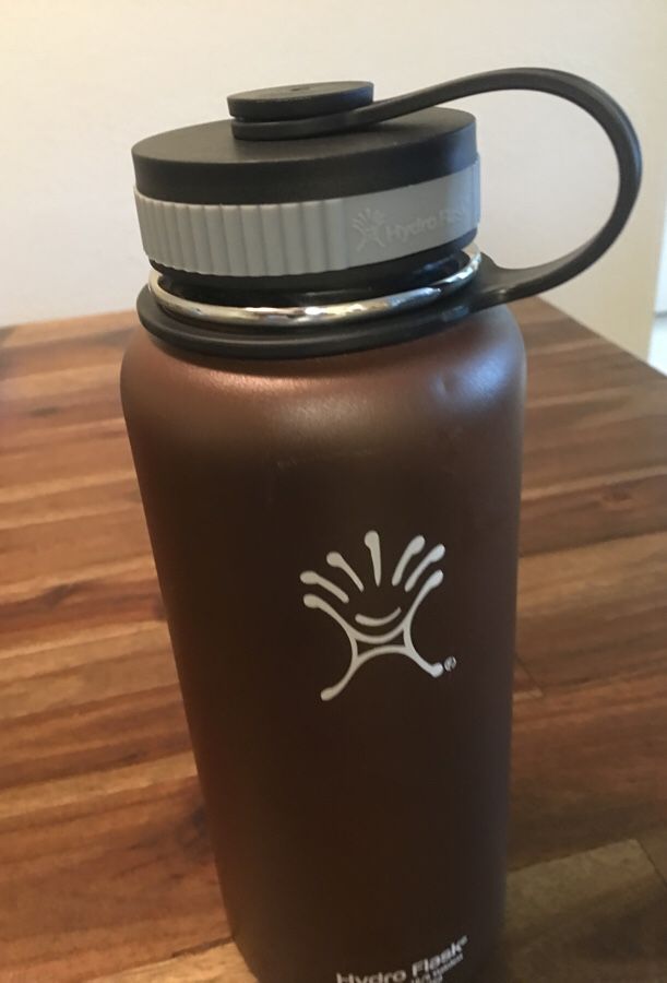 Hydro Flask 32oz Bottle Squared Chocolate Brown