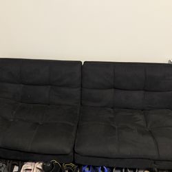 Black futon 