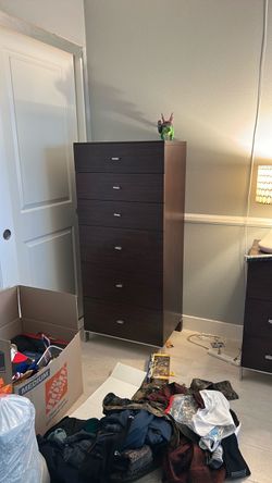 Dark Brown Tall 6-Drawer Dresser