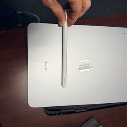11’ IPad Air (M2) w/pencil Pro