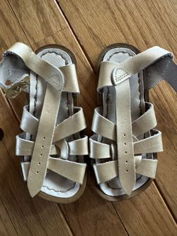 Salt Water Sandal Size 7 Toddler 