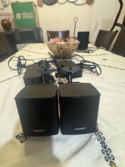 Bose speakers 🔊300 great  condition