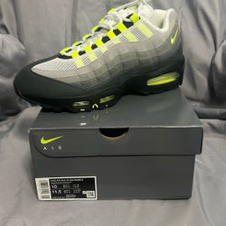 Nike Air Max 95 Neon Big Bubble Size. 10