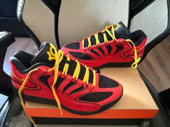 Mens shoes