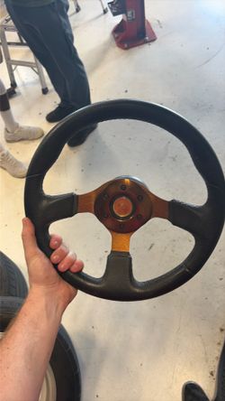 Momo steering wheel