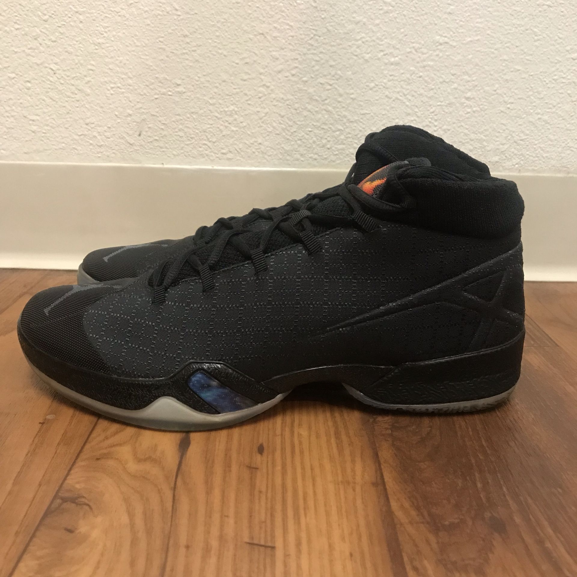 Jordan 30 Sz 11 no box