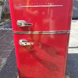 Magic Chef Refrigerator