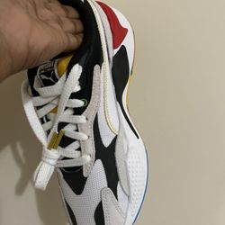 Brand New Puma Size 7 In Mens Or BEST OFFER