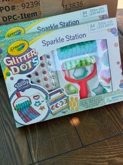 Crayola glitter dots hand craft sparkle station  set $10 each or 2 for $15