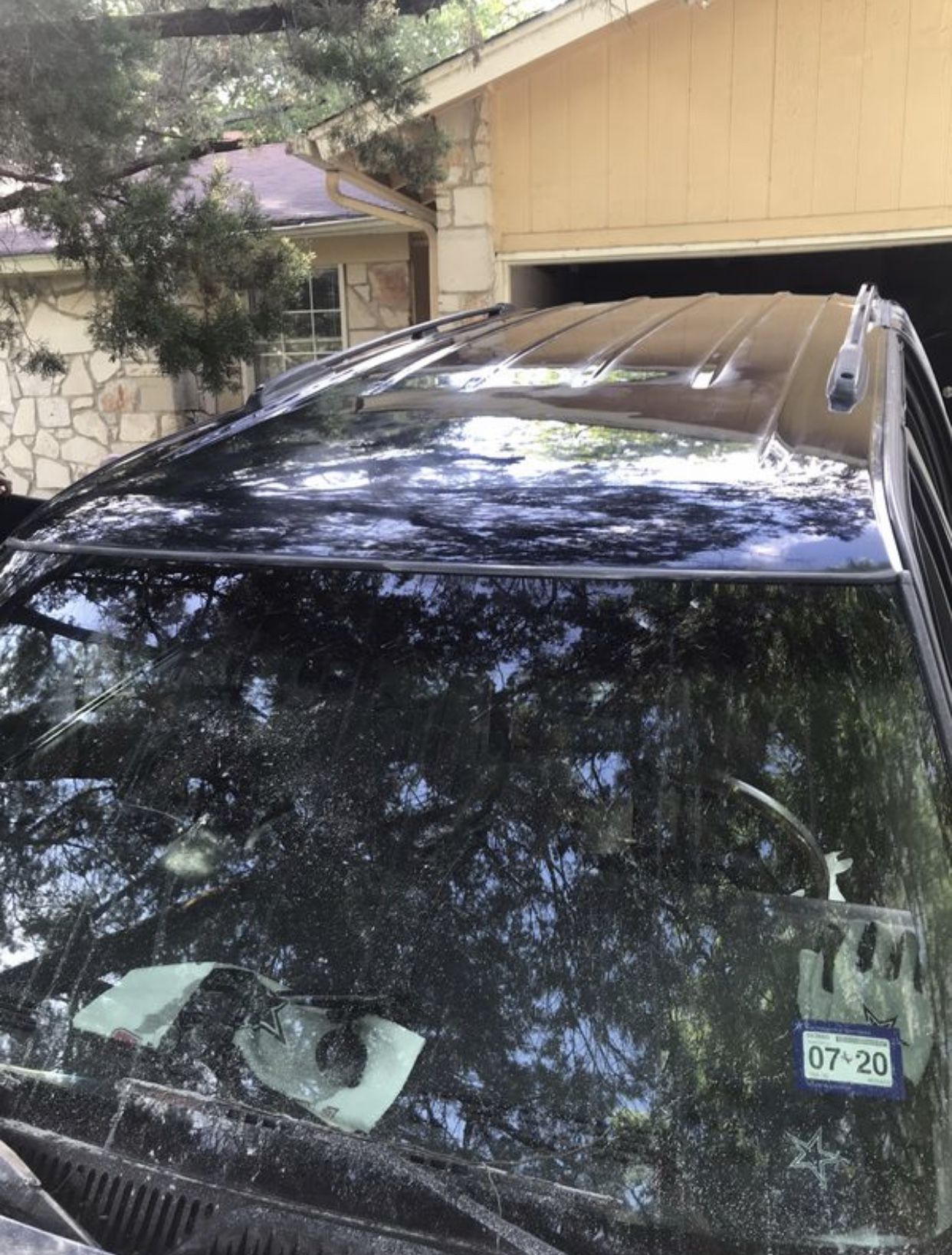 Roof and hood Buff