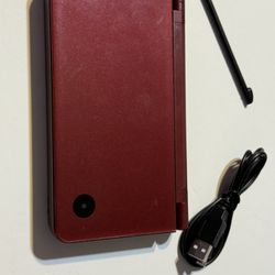 Nintendo DSI XL 