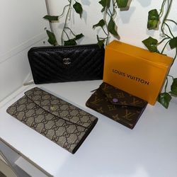 Women’s Wallets 