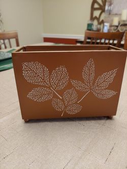 NEW Yankee Candle tea-light holder