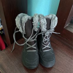 Columbia Boots 👢