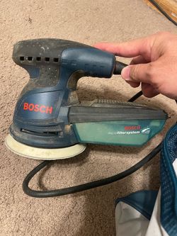 Bosch Random Orbit Sander with Accessories