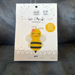 New Bee Felt Friends Ornament Kit By Needle Creations Decoration Hobby Lobby