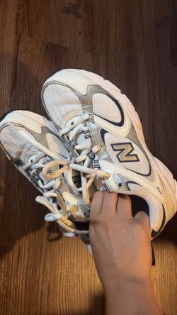 👟 New Balance 408 – White/Black/Womens size 9
