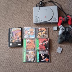 Playstation 1, 7 Ps1 Games And 3 Controllers