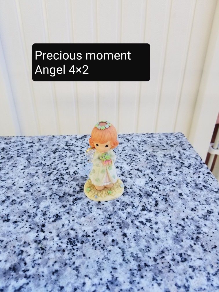 Angel figurine 