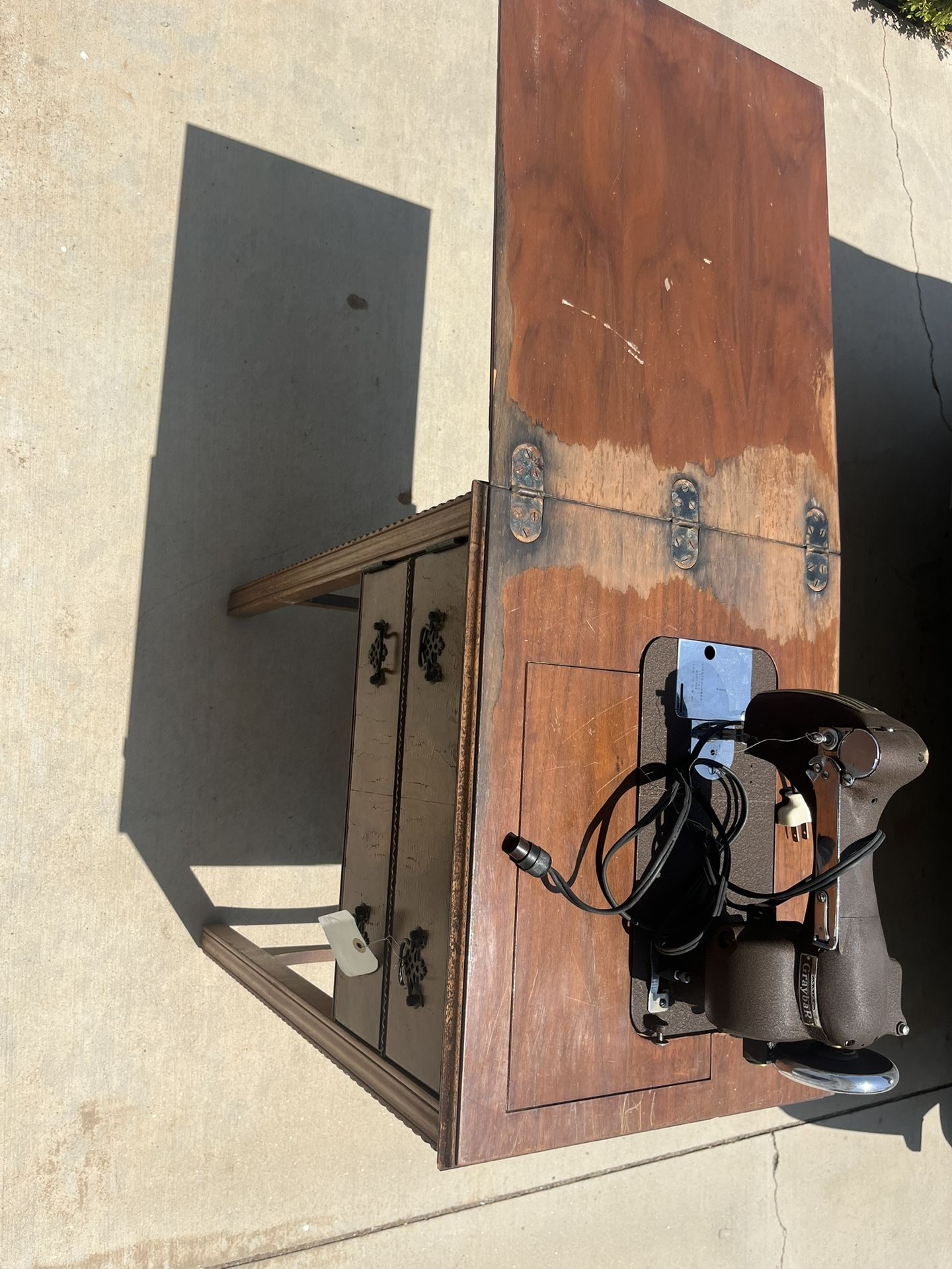 Graybar Sewing Machine