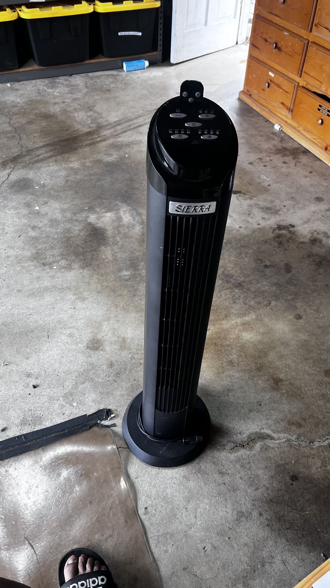 Tower Fan With Remote