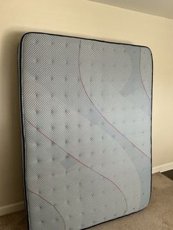 Queen mattress