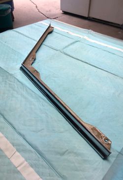 1970 Cadillac Eldorado Hood Chrome Trim