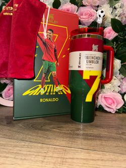 Cristiano ronaldo tumbler