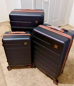 Luggage Set