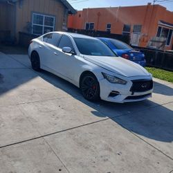 2019 Infiniti Q50s 