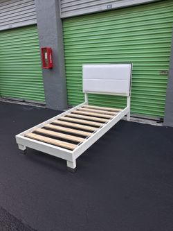White twin size bed frame