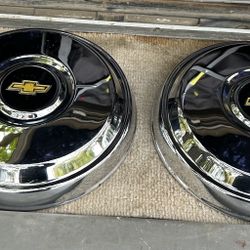 Chevy Hubcaps 