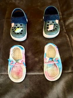 HEY DUDE AND CROCK SHOES FOR SALE