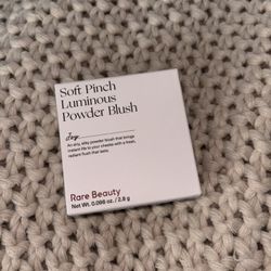Rare Beauty Joy Blush