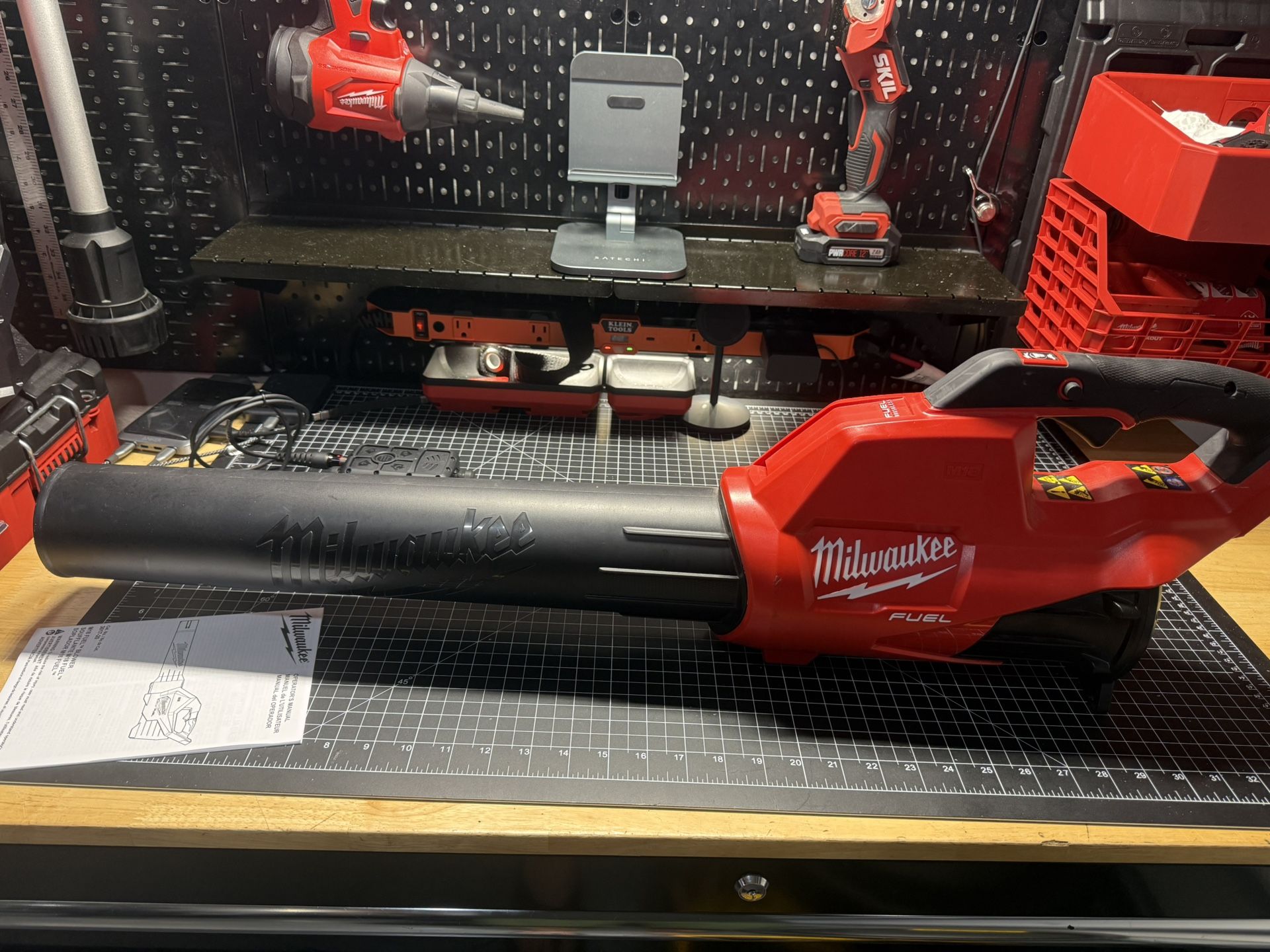 Milwaukee M18 Blower 2724-20 (Tool Only)