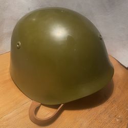 Yugo m85 helmet
