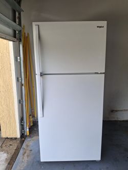 Whirlpool Top Freezer Refrigerator
