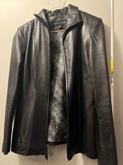 Vintage Kenneth  Cole womens size XS black leather coat