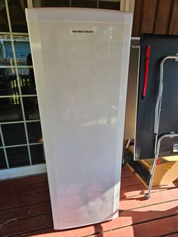 Hamilton beach upright freezer