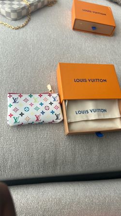 Luxury coin pouch