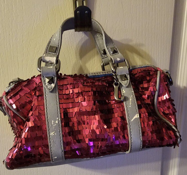 SMALL BLING PINK PURSE BY JUICEY 